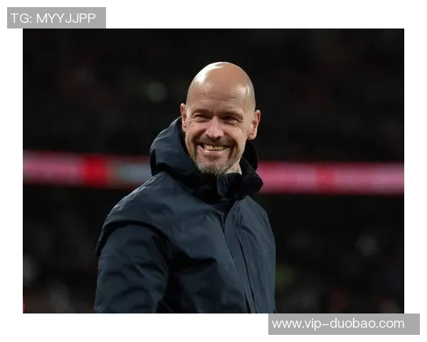 佩雷拉透露离开曼联时故意不与滕哈赫沟通以免被说服留下 佩雷拉透露离开曼联时故意不与滕哈赫沟通以免被说服留下