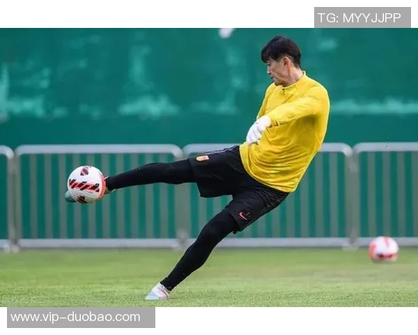 王大雷分享陪家人观赛乐趣自言网球水平不及女儿令人意外 王大雷分享陪家人观赛乐趣自言网球水平不及女儿令人意外